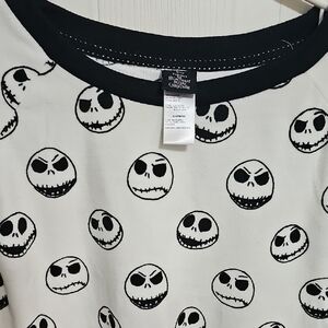 Black and White Long Sleeve Shrits